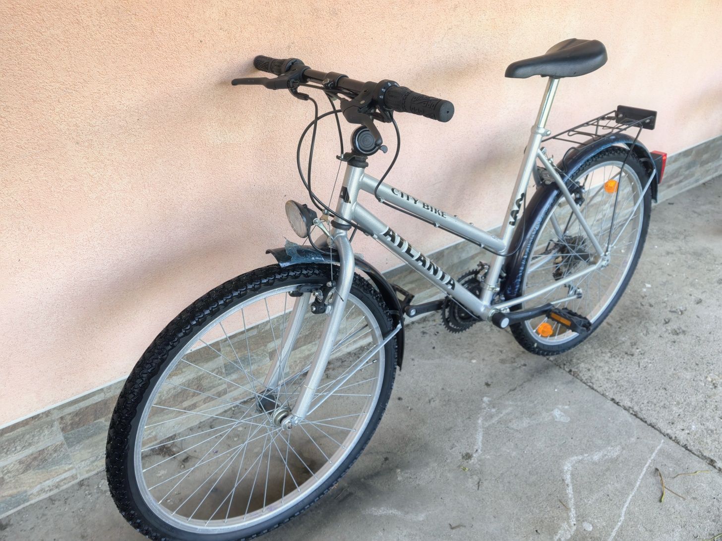 КАТО НОВ?! ATLANTA SITY BIKE Градски дамски Велосипед Колело 26 цола