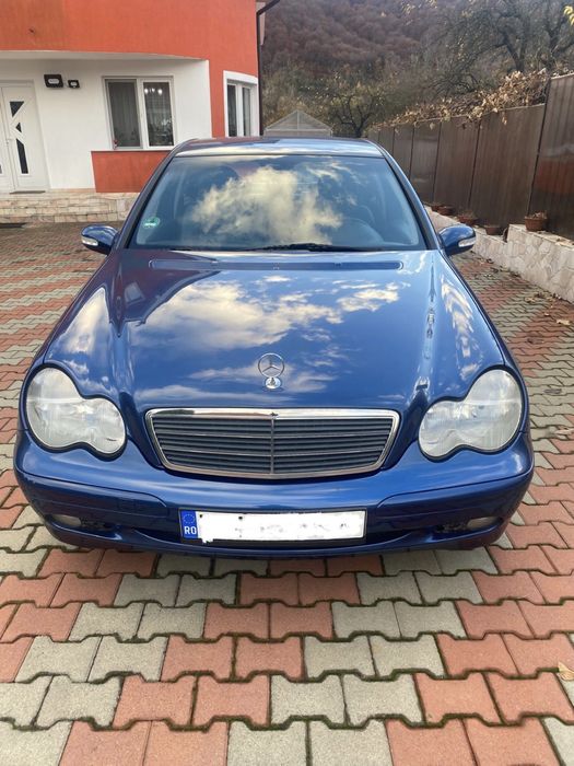 Mercedes Benz/ C200,DIESEL 143 c.p.