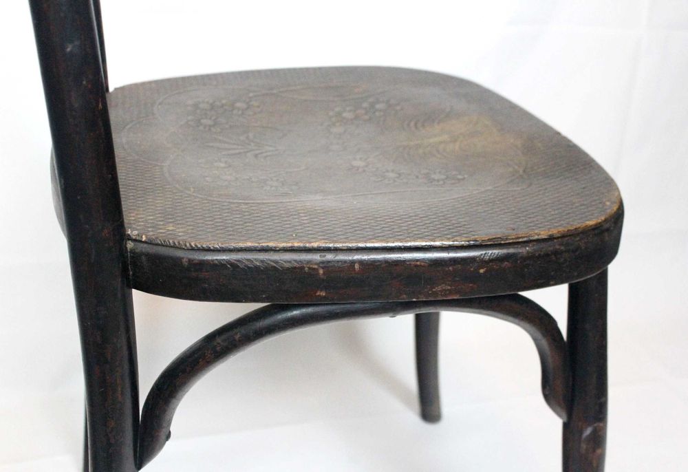 Винтидж виенски столове „Карловац“ дървени