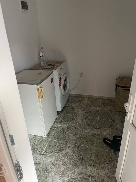 Къща с дворно място