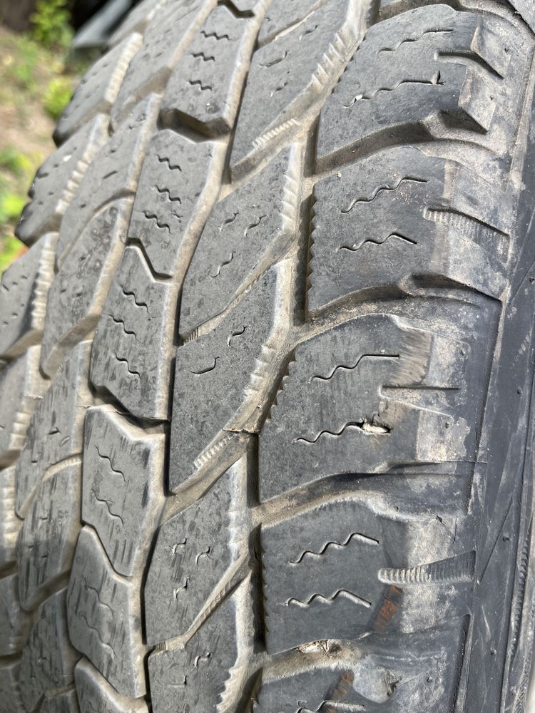 Продавам 4бр гуми 205/80R16 Discover Cooper M+S