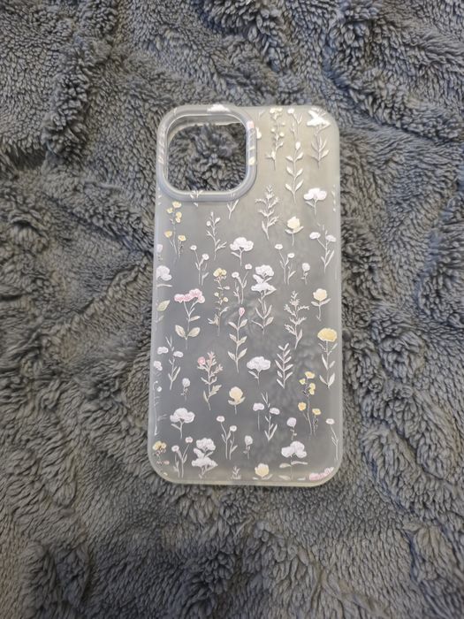 Vând Huse Iphone 15