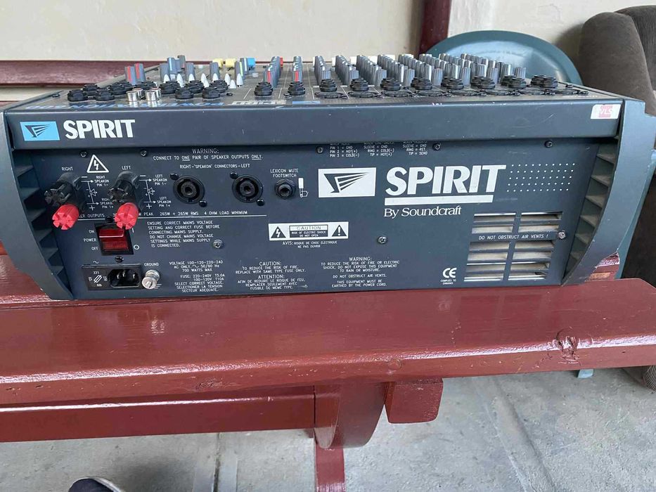 Mixer Amplificat Soundcraft