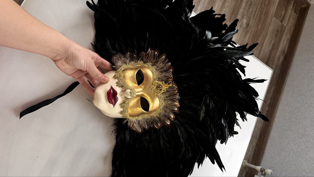 Венецианская Маска из перьев ручной работы