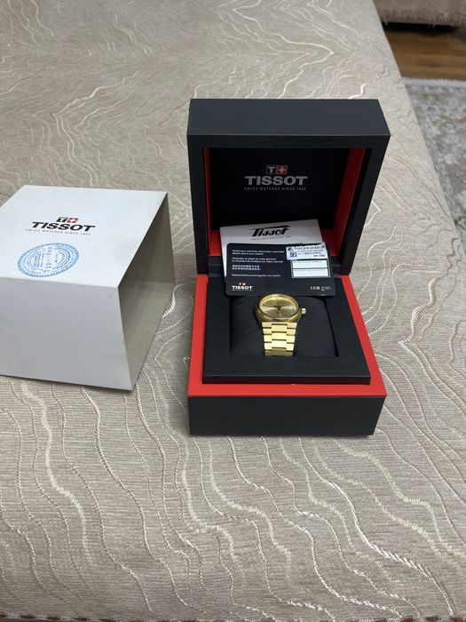Продам новые brend арегинальные часы TISSOT позолоченые.