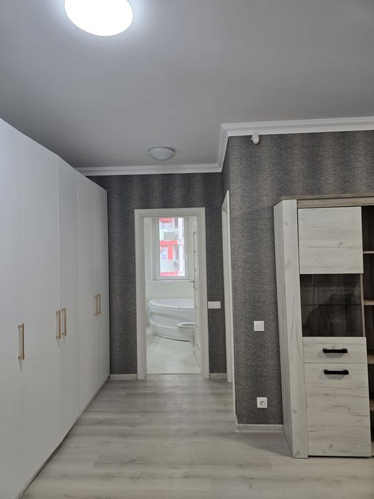 Inchiriez ap 2 camere Lux central ARED Iosia