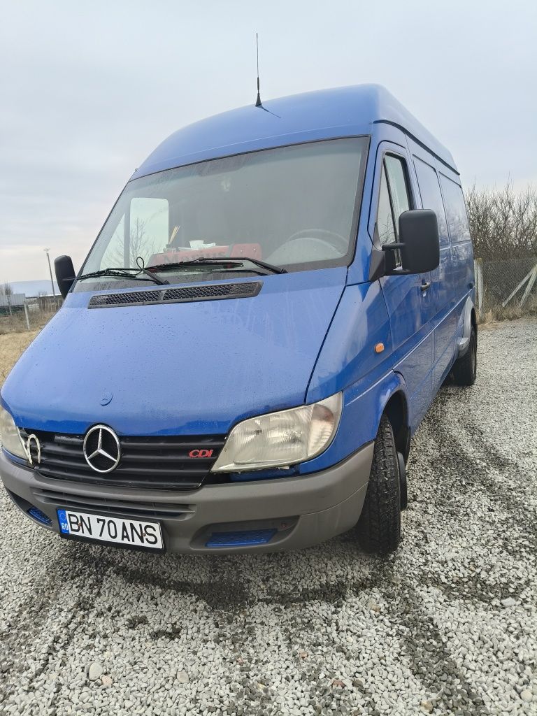 Mercedes sprinter