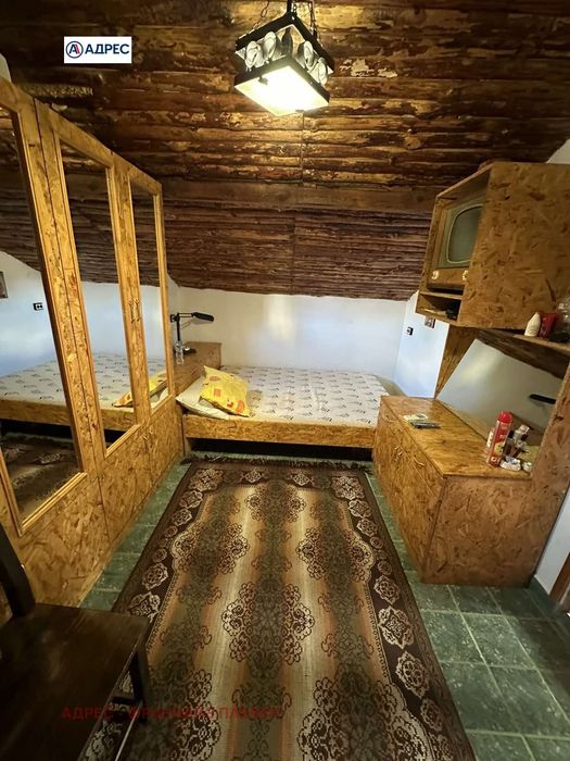 Къща в Плевен, област-с.Садовец площ 105 цена 110000