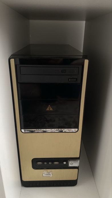 Продоам компютер игравой