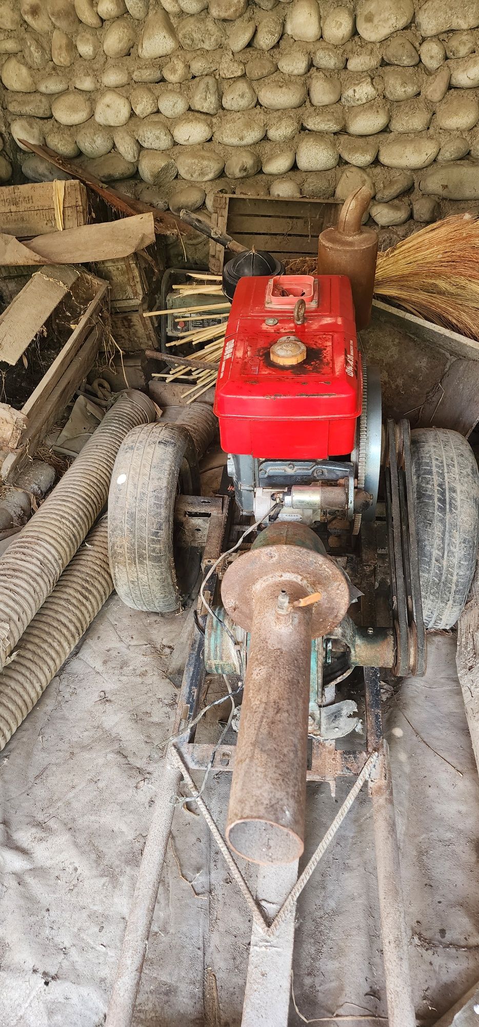 Suv nasos sotiladi 18kv li