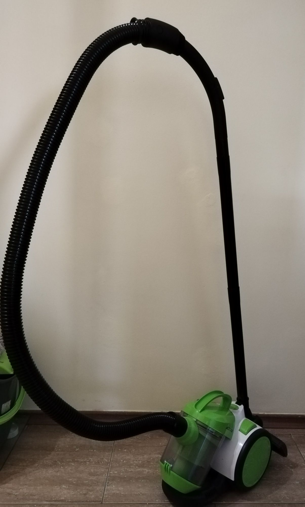 Прахосмукачка Ayco 700W