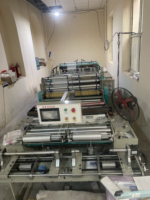 Пакет ишлаб чикариш ускунаси сотилади янги пакалена  2 та шнекли ABA