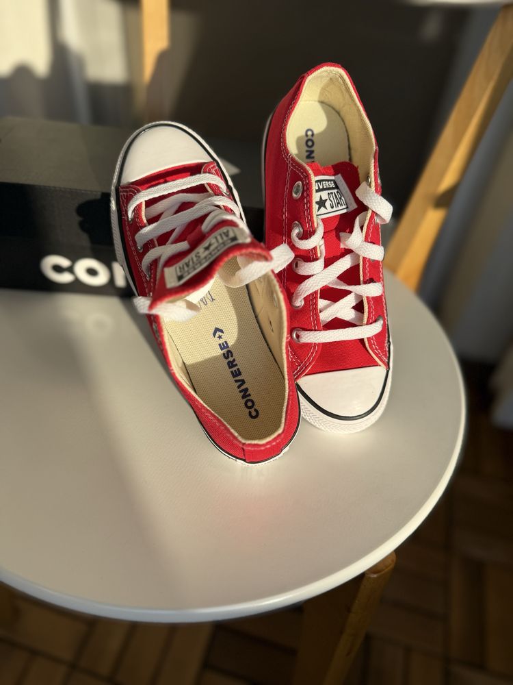 NOI NOUTI: Sneakers converși copii CONVERSE 32 All Star OX