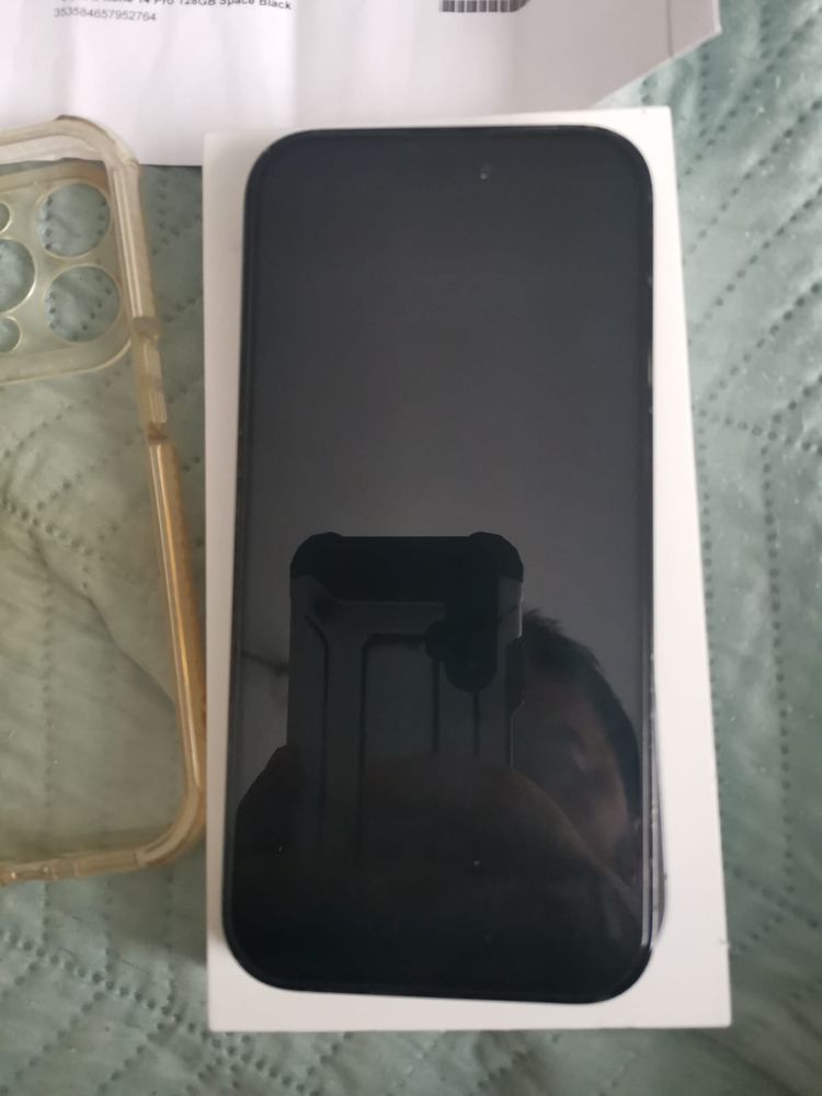 Продавам IPHONE 14 PRO