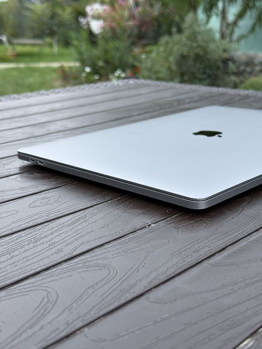 MacBook Pro 16” 2019
