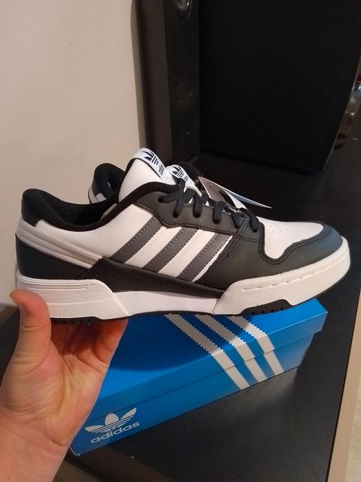 Adidas Team Court 2 STR