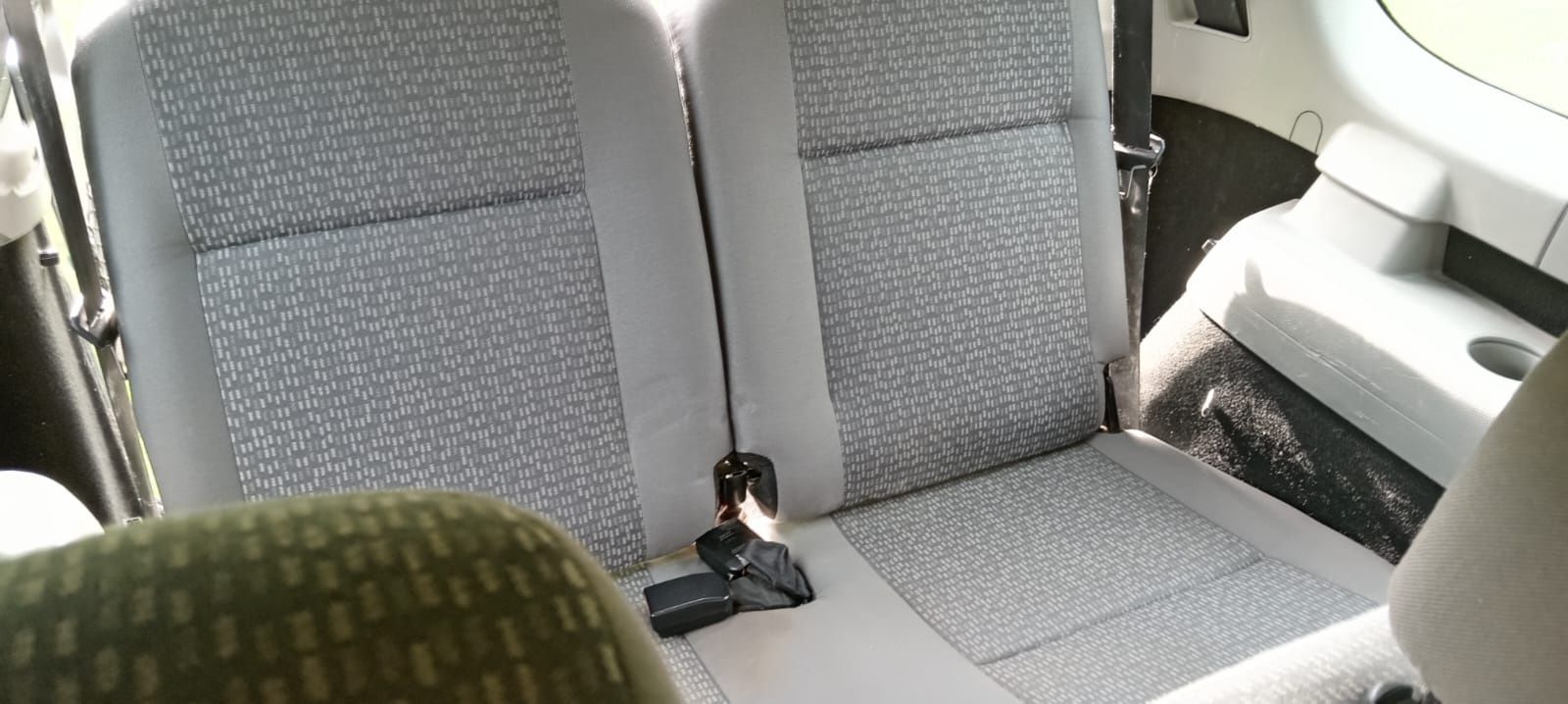 Vând Dacia Logan MCV - 7 locuri