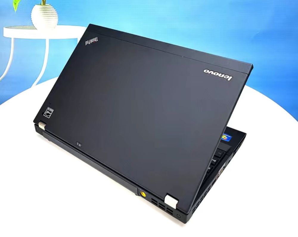 Ноутбук Lenovo ThikPad