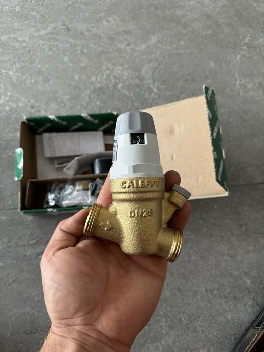 Regulator  de presiune CALEFFI