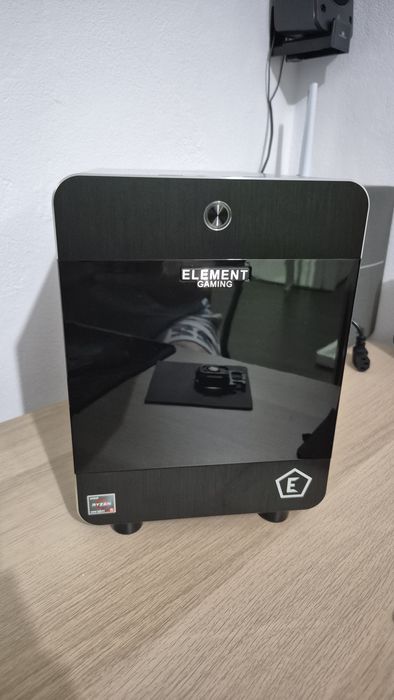 Carcasa PC Mini ITX Element Gaming