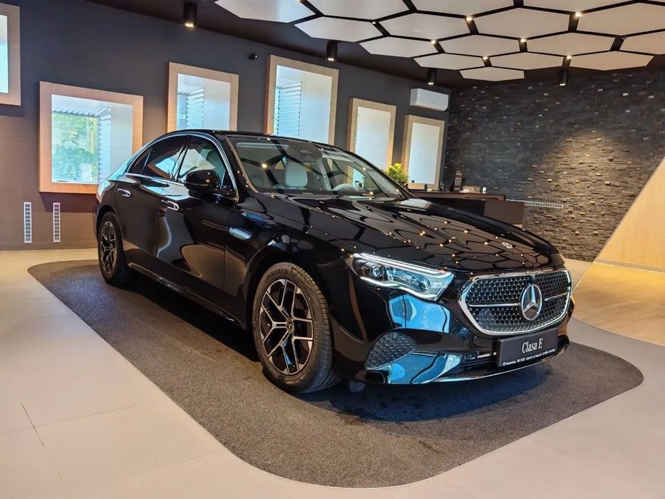 Mercedes-Benz E E 200 4Matic / Avantgarde Advanced Plus