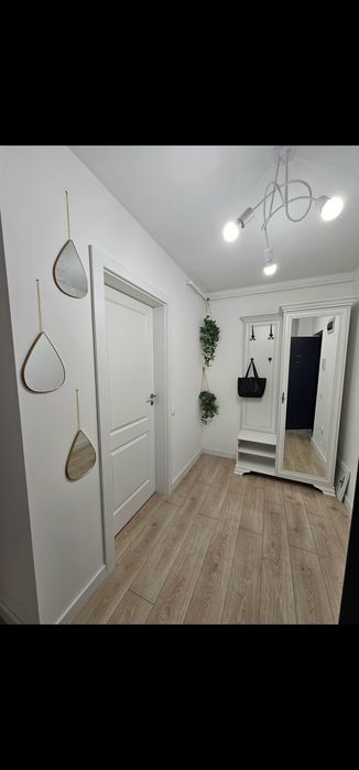 Ap de inchiriat zona Amethyst/Metro
Închiriez apartament lângă Amethys