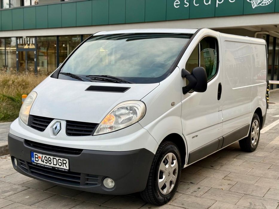 Renault Trafic 2.0 dCi 115 cp 117.000 km