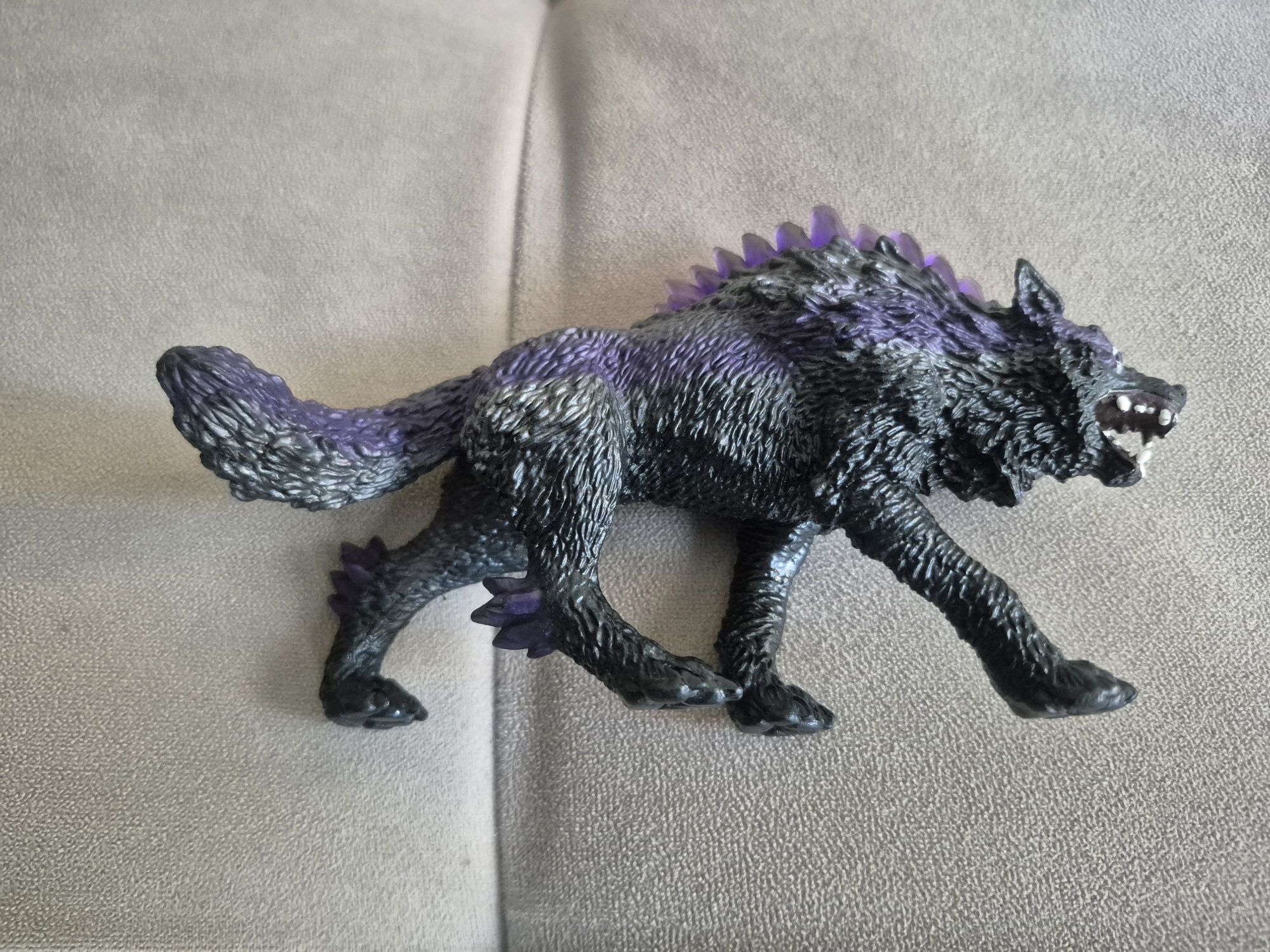 Schleich и Bakugan играчки за деца
