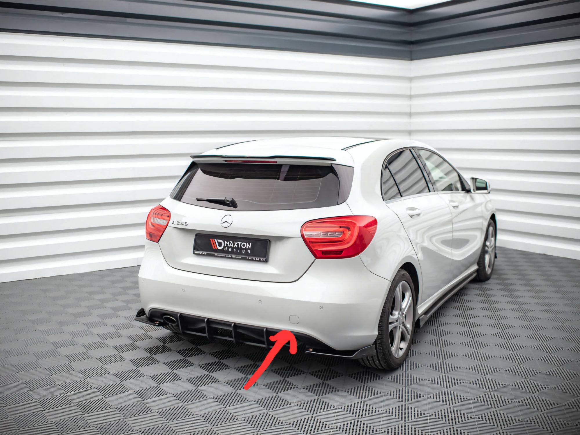 Капаче за теглич за задна броня за Mercdes A-class w176