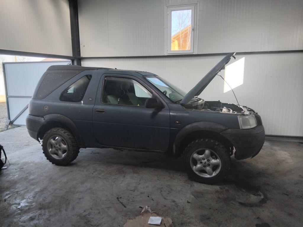 Dezmembrez Land Rover freelander 1 2.0D clasic 2.0d td4 1.8 B 2.5 B