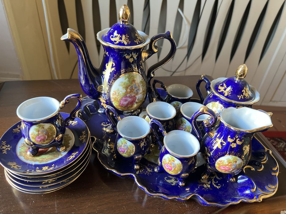 Продам хрусталь, посуду и сервизы и есть фляга алюм