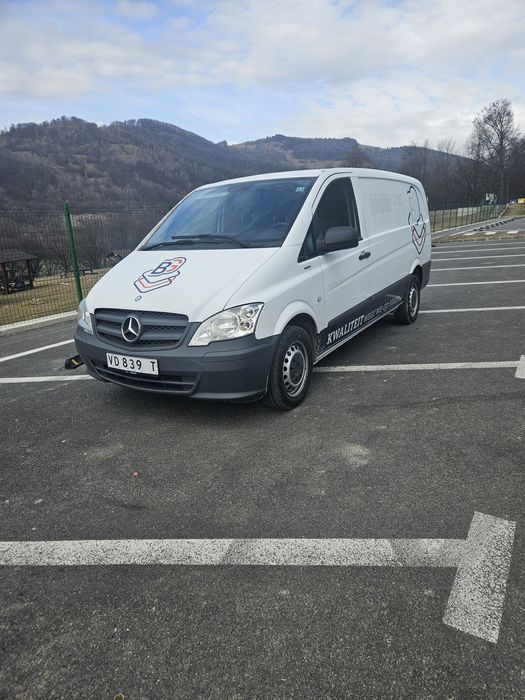 Mercedes Benz Vito modelul lung