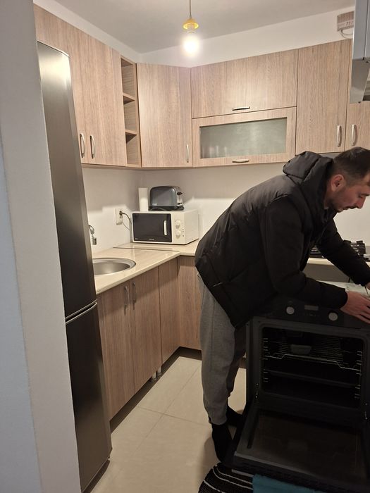 Închiriez apartament 2 camere semidecomandate – Gura Câmpului, str. 1