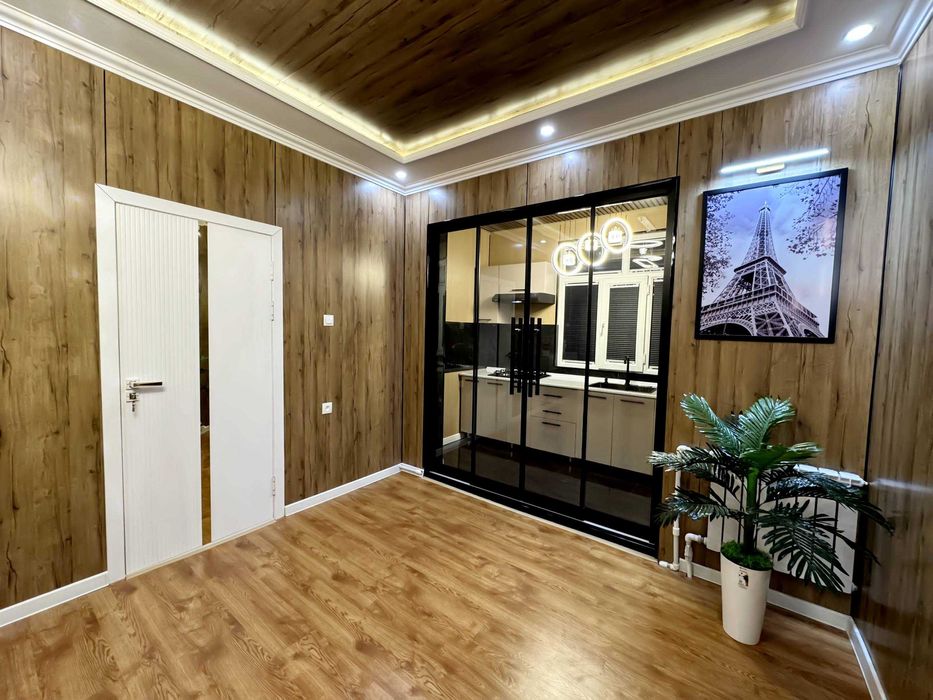 Продаётся квартира Юнусабад11 1 ком переделана 2 ком отличном ремонтом