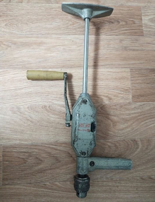 Продам ручную дрель