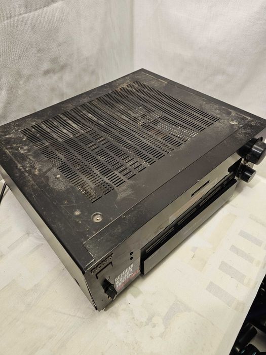 Defect Amplificator Sony STR-DB 940 QS demembrez