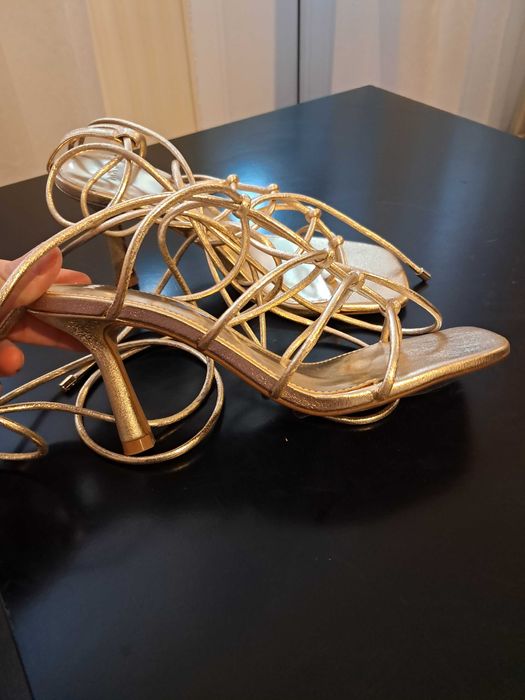 Sandale aurii egiptene,cu toc,noi cu etichetă( no.36)