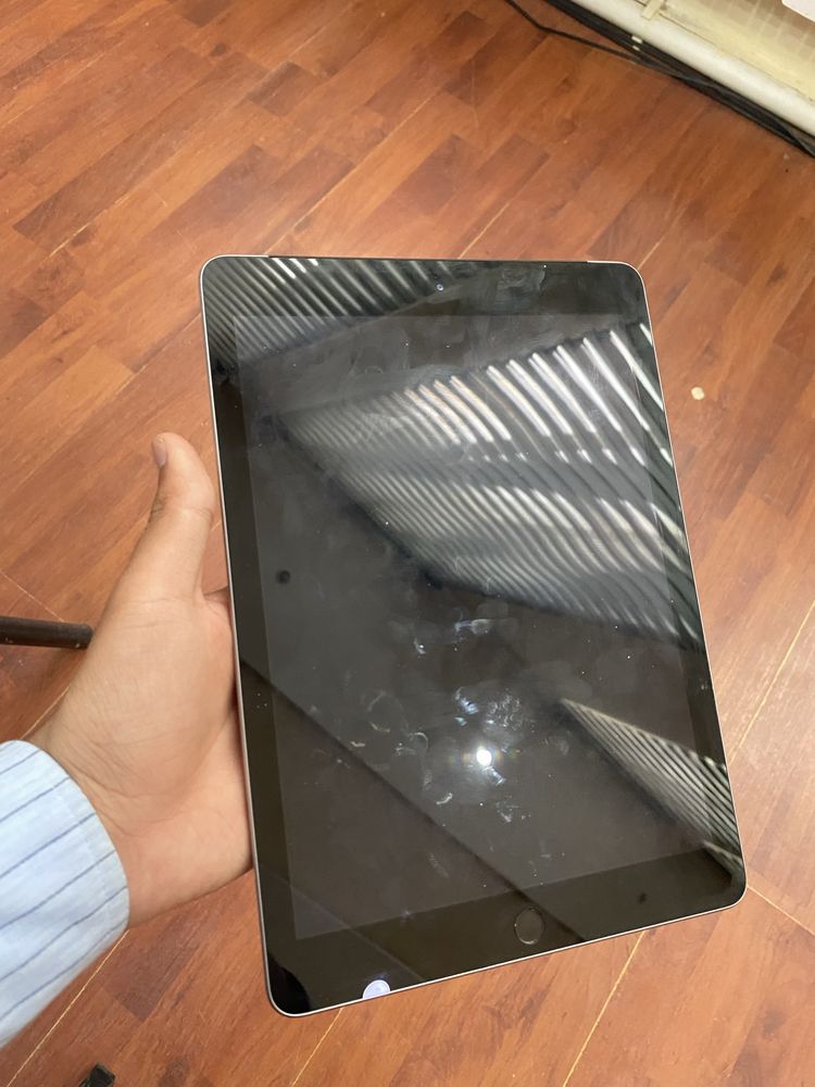 Ipad 6/32 taliik