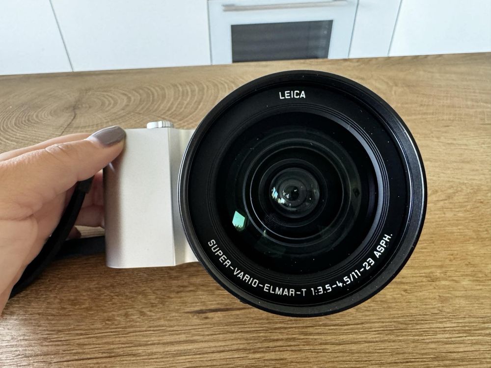 Фотоапарат Leica T (typ 701)