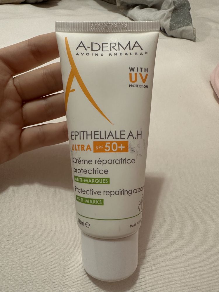 Aderma epitheliale ultra spf50