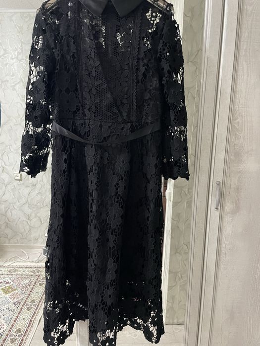 Продам платья вечерный