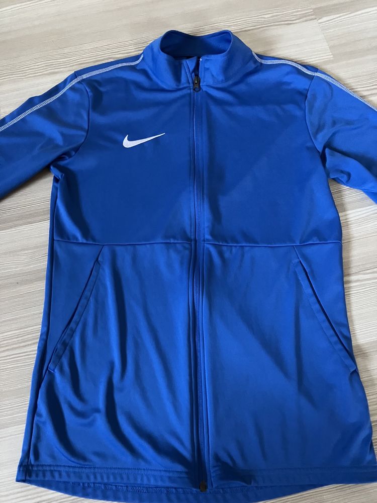 Bluza  antrenament nike marimea S original