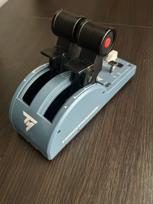 Thrustmaster TCA Throttle Quadrant Airbus