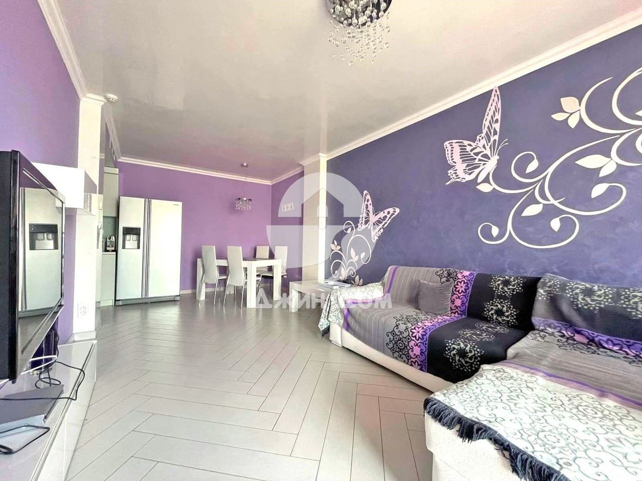 Продава се Тристаен апартамент в к.к. Елените - 100 кв.м за 1300 €/кв.м - Снимка #1