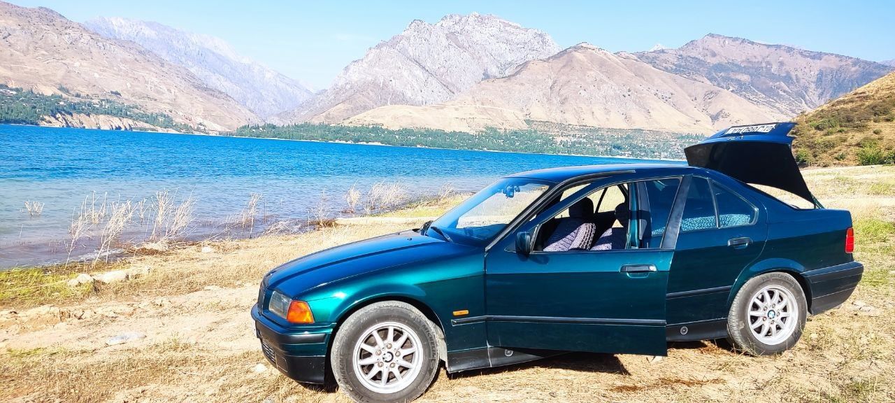 BMW e36 в идеальном состоянии