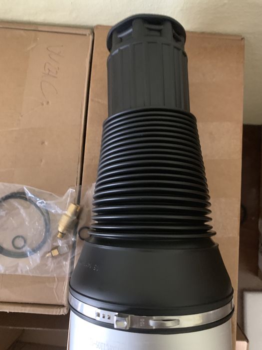 Perna aer porsche panamera fata cayenne audi a8 d3  d4 a7 q7