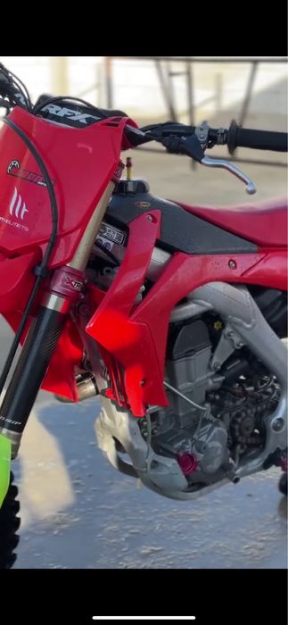 Honda crf 450cc schimb si cu atv pret negociabil