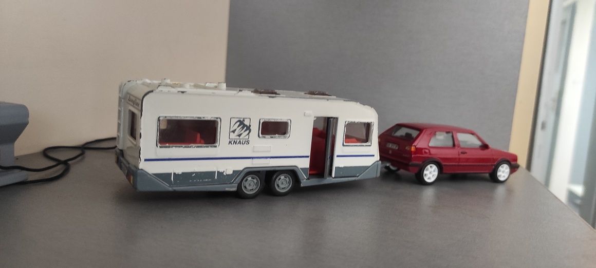 Метални модели мащаб 1:43