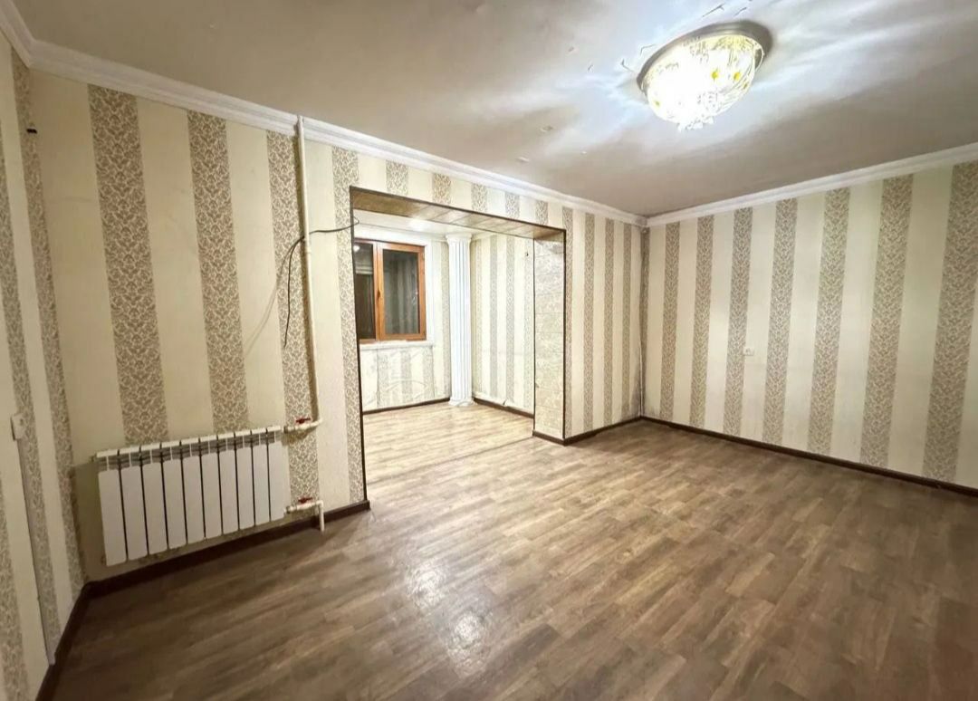 Чиланзар 26 квартал 2в3/1/4 кирпич бал 2х6 есть огород подвал