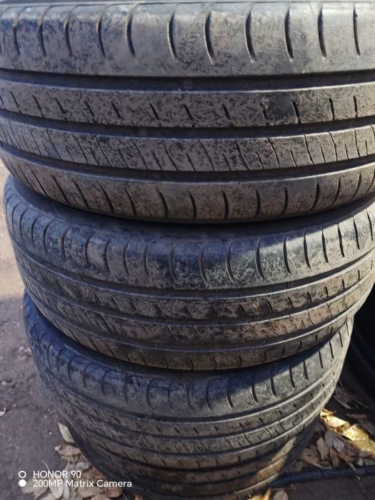 Продам летние шины б/у Hankook